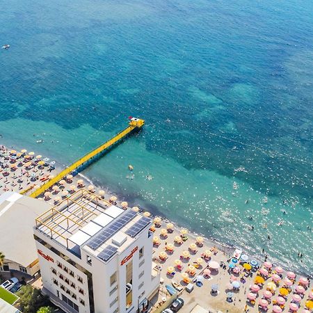 Aragosta Hotel Durrës Esterno foto