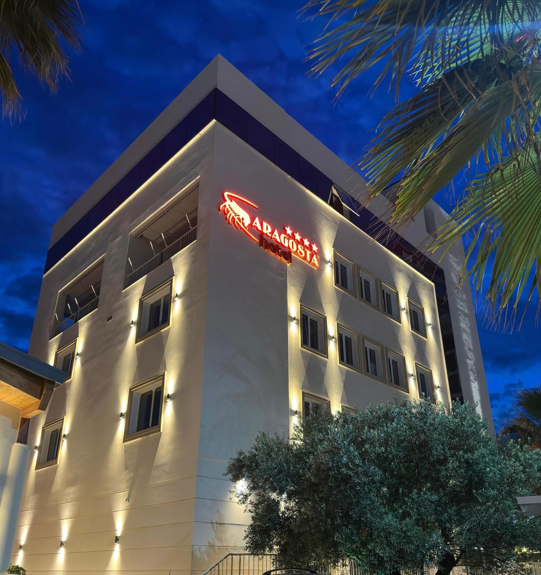 Aragosta Hotel Durrës Esterno foto